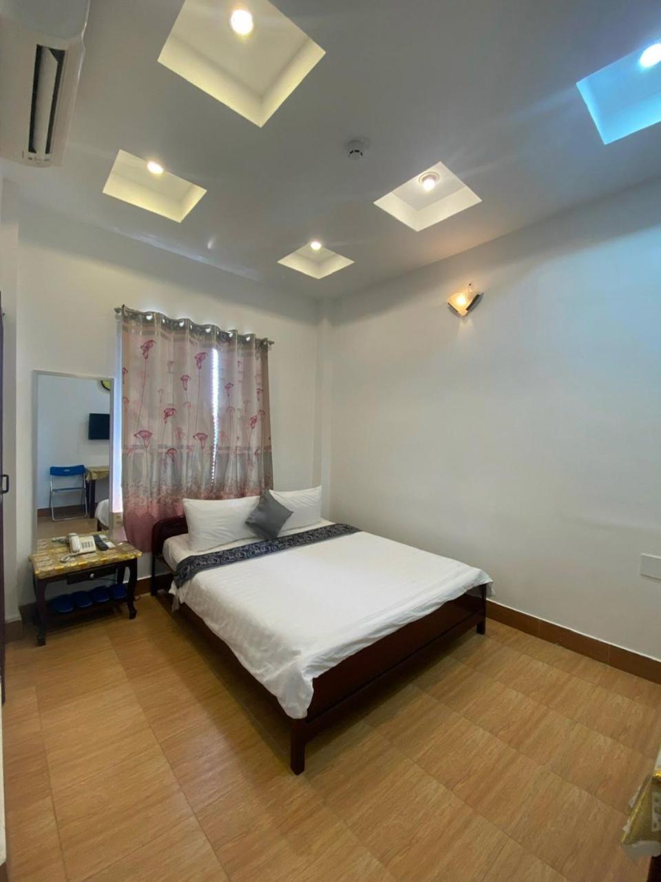 Du Hung 1 Hotel 하티엔 외부 사진